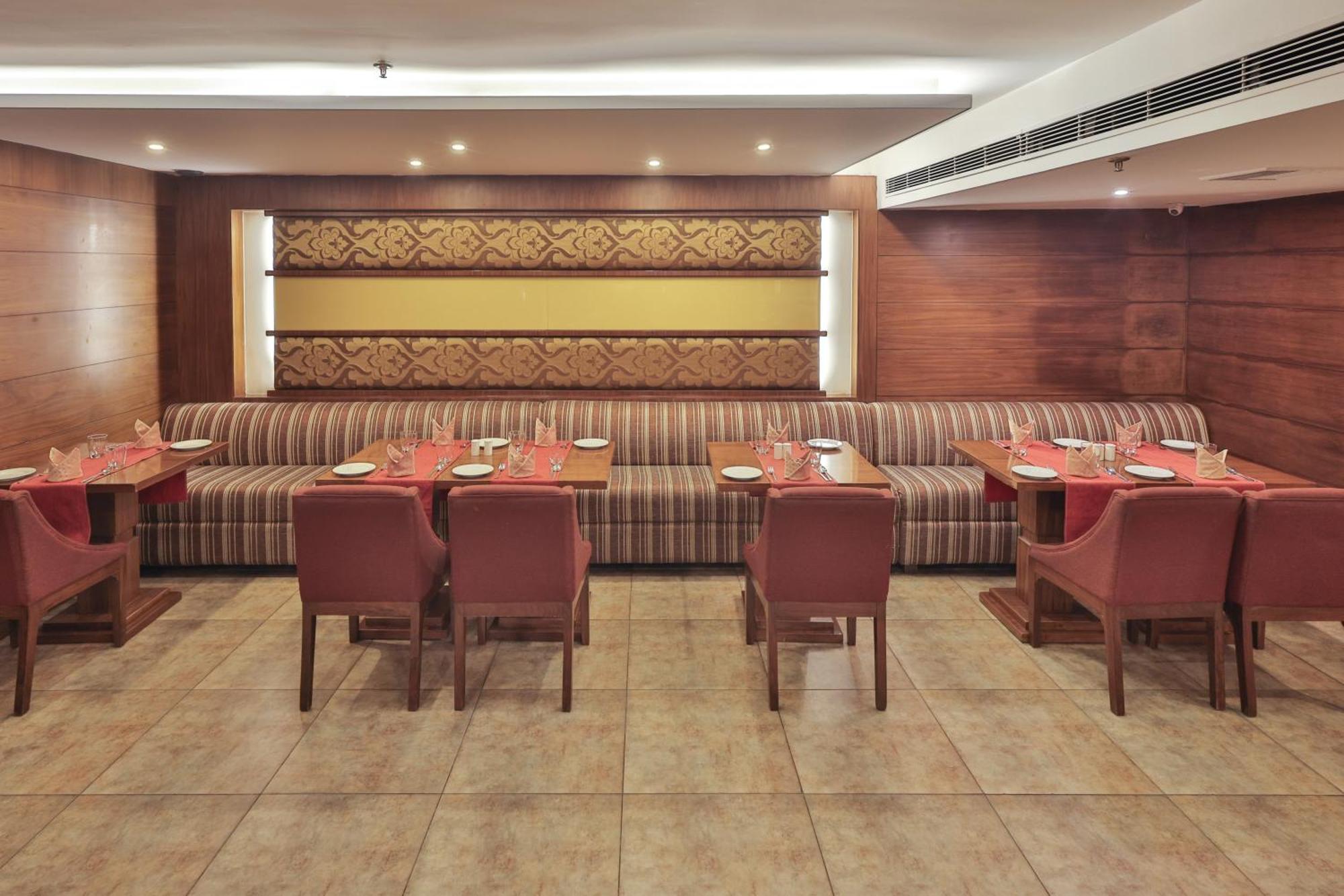 Hotel Cama Mohali Экстерьер фото
