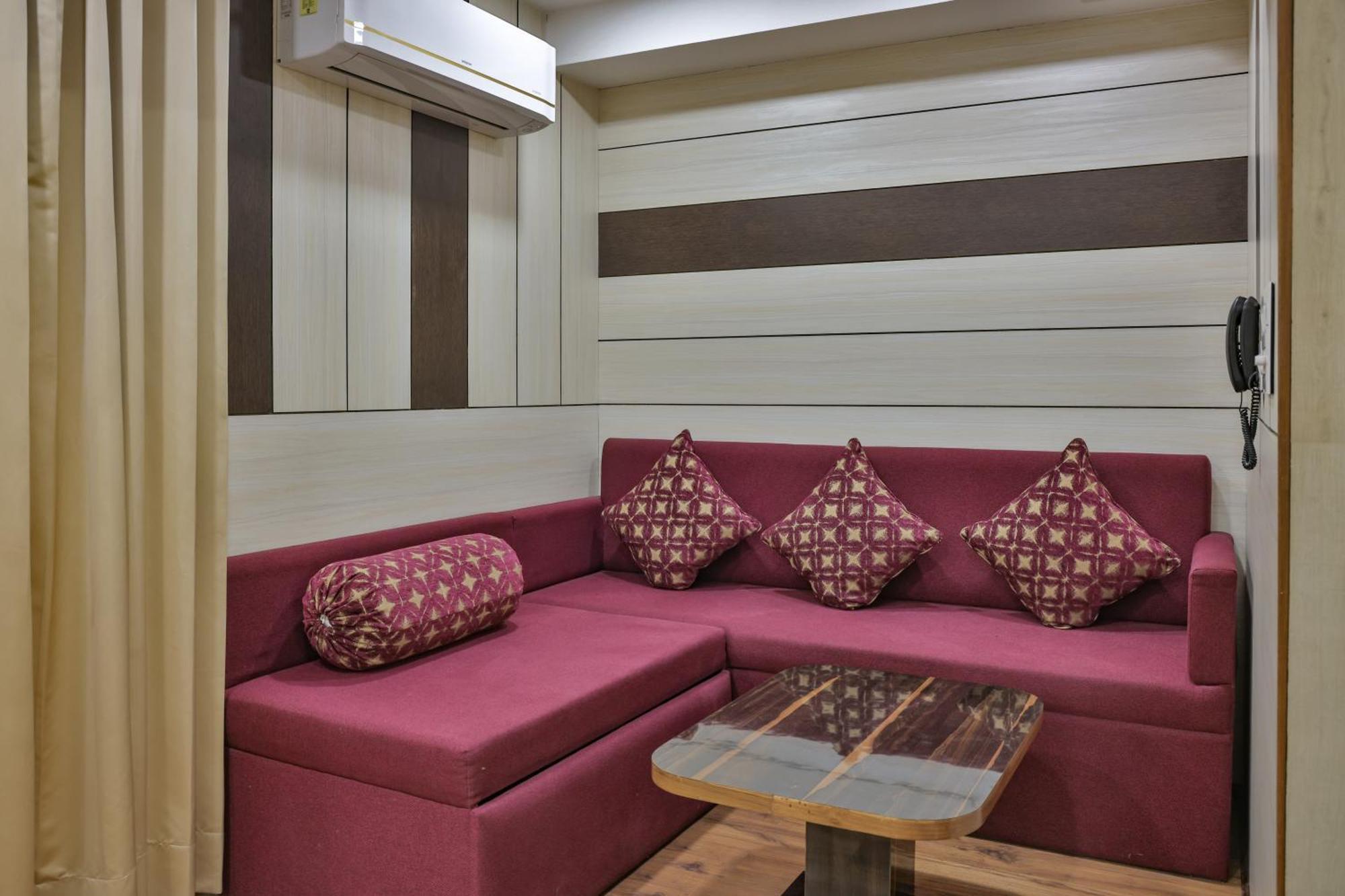 Hotel Cama Mohali Экстерьер фото