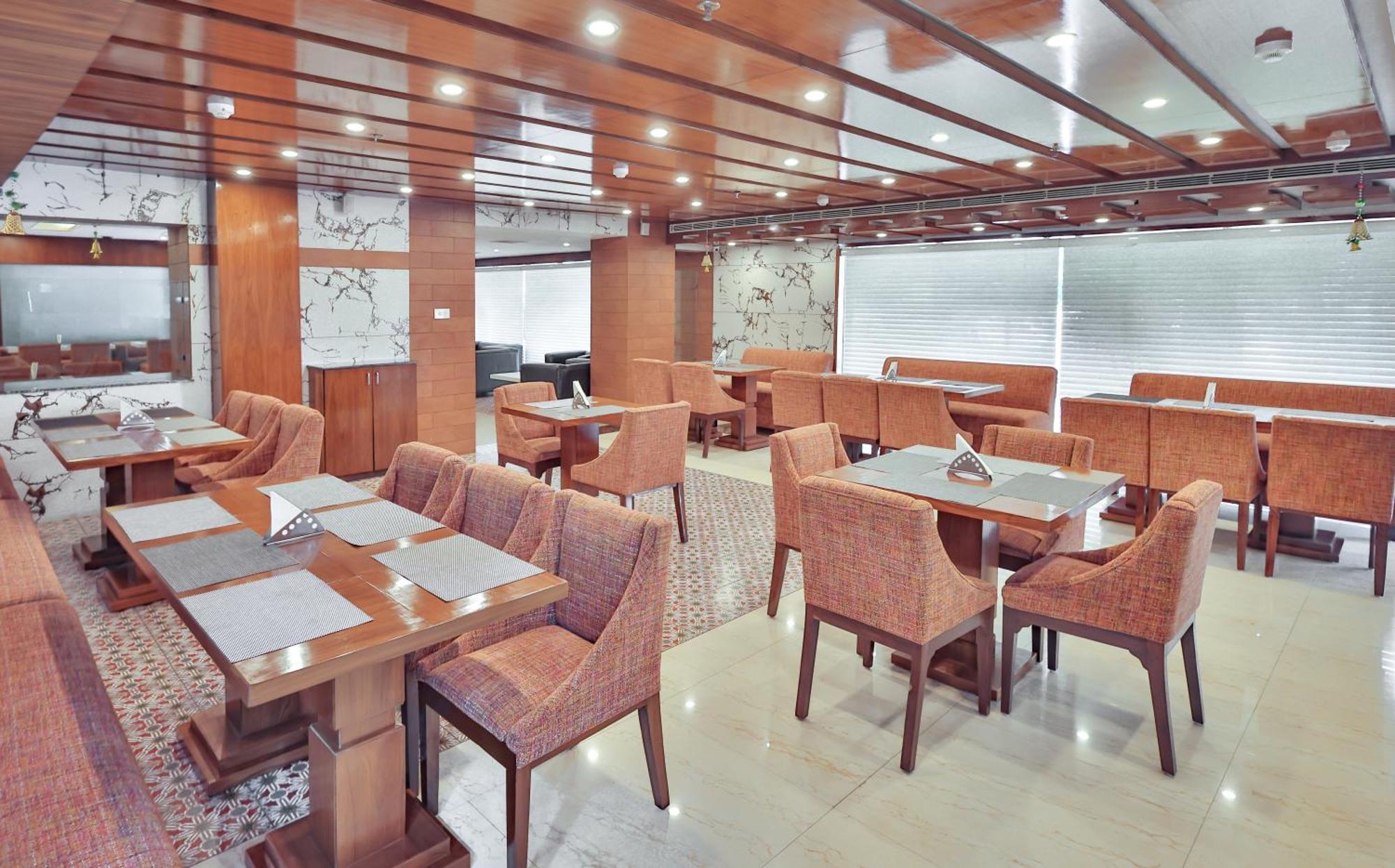 Hotel Cama Mohali Экстерьер фото