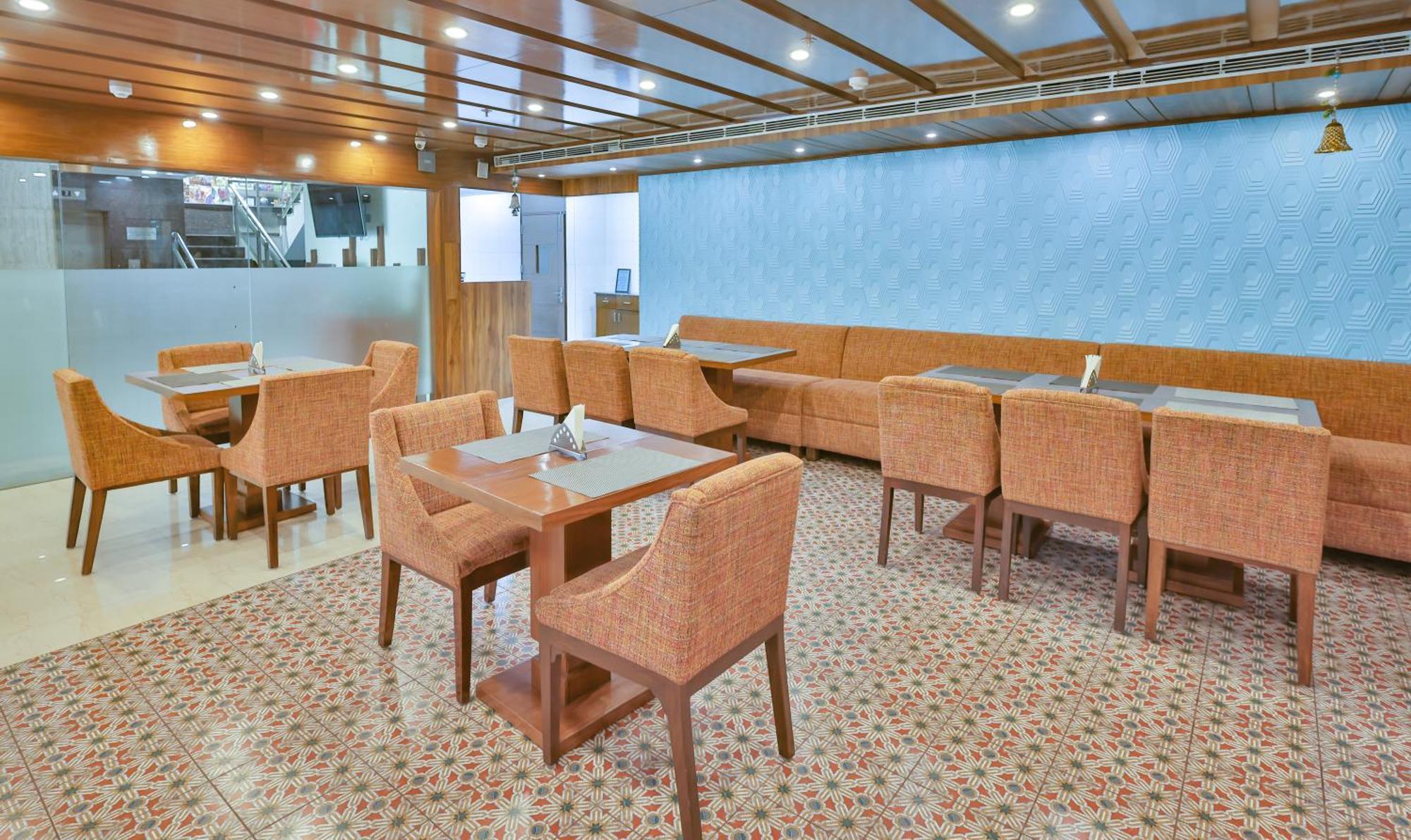Hotel Cama Mohali Экстерьер фото